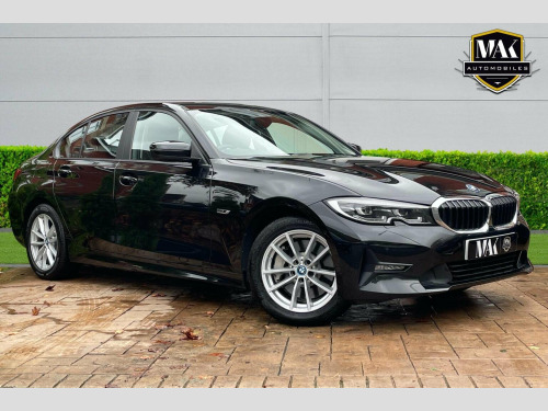 BMW 3 Series  2.0 330e 12kWh SE Pro Auto Euro 6 (s/s) 4dr