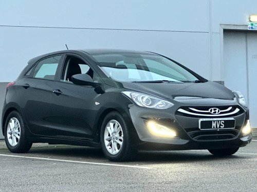 Hyundai i30  1.6 CRDi Active Auto Euro 5 5dr