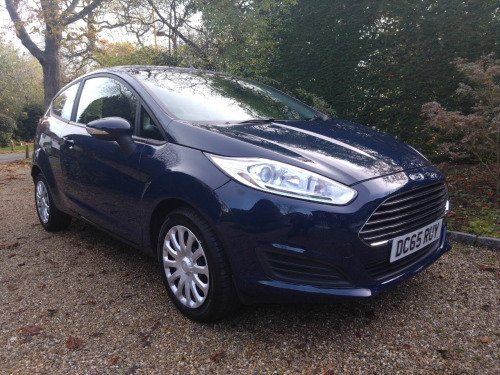 Ford Fiesta  1.25 Style 3dr with Bluetooth & heated front screen