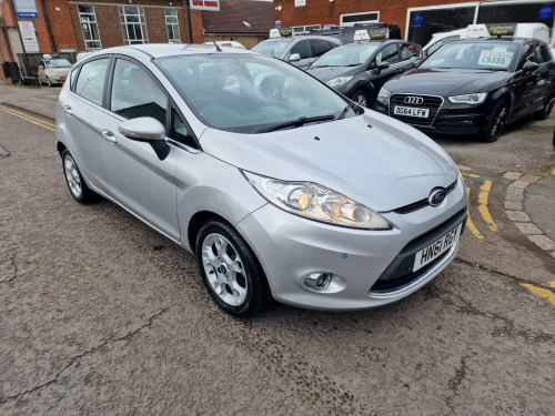 Ford Fiesta  1.4 Zetec 5dr