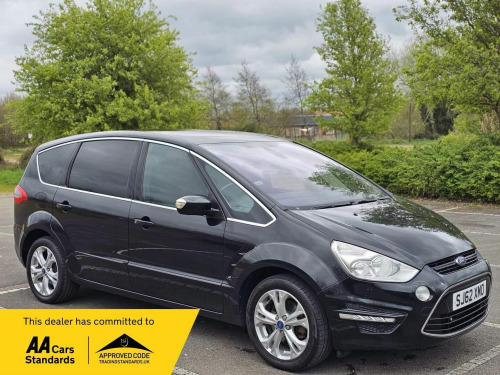 Ford S-MAX  2.2 TDCi Titanium Euro 5 5dr