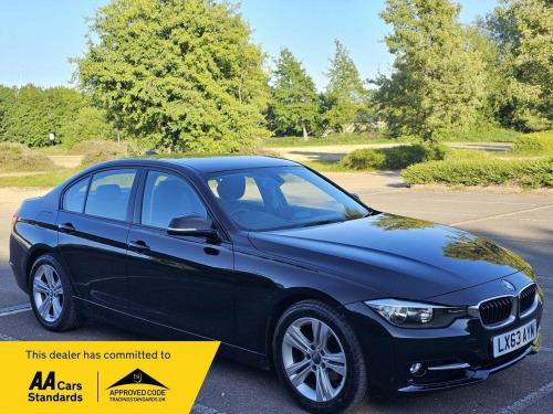 BMW 3 Series  2.0 320i Sport Auto Euro 6 (s/s) 4dr