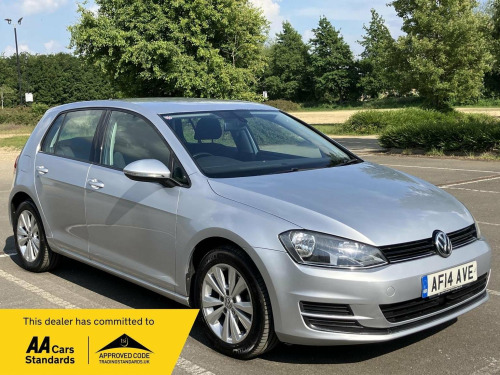 Volkswagen Golf  1.6 TDI BlueMotion Tech SE Euro 5 (s/s) 5dr