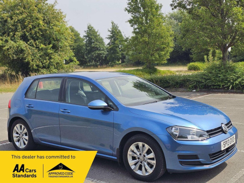 Volkswagen Golf  2.0 TDI BlueMotion Tech SE Euro 5 (s/s) 5dr