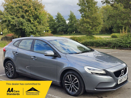 Volvo V40  2.0 T2 Momentum Nav Plus Euro 6 (s/s) 5dr