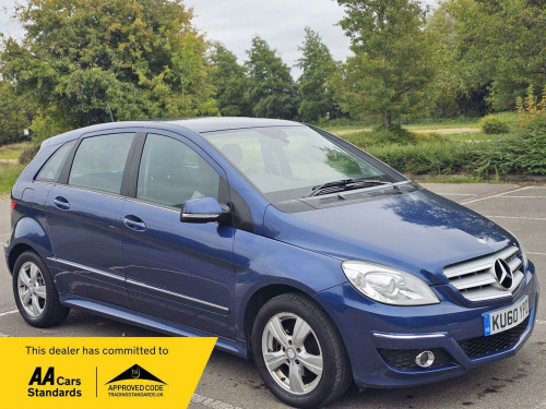 Mercedes-Benz B-Class B160 1.5 B160 SE CVT 5dr