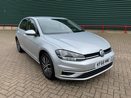 Volkswagen Golf  1.0 TSI SE Nav Euro 6 (s/s) 5dr