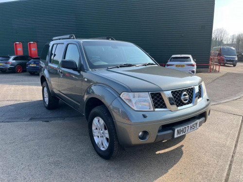 Nissan Pathfinder  2.5 dCi Sport 5dr