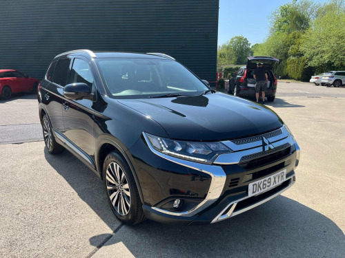 Mitsubishi Outlander  2.0 MIVEC Exceed CVT 4WD Euro 6 (s/s) 5dr