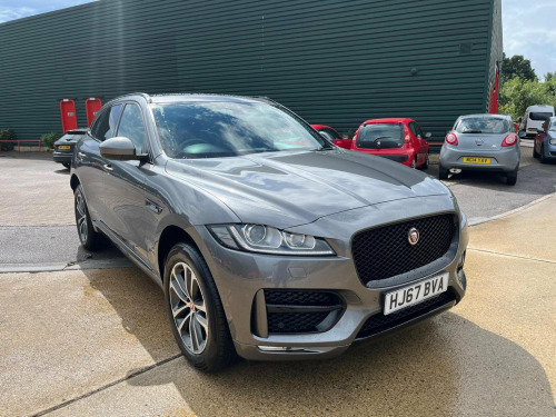 Jaguar F-PACE  2.0 D240 R-Sport Auto AWD Euro 6 (s/s) 5dr
