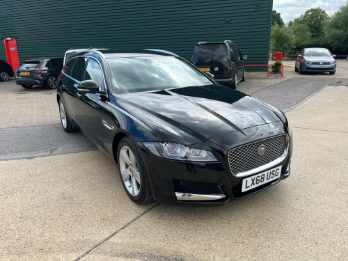 Jaguar XF  2.0i Portfolio Sportbrake Auto Euro 6 (s/s) 5dr