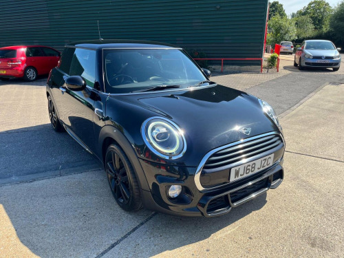 MINI Hatch  1.5 Cooper Euro 6 (s/s) 3dr