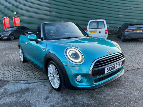 MINI Convertible  1.5 Cooper Euro 6 (s/s) 2dr 
