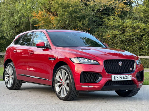 Jaguar F-PACE  3.0 D300 V6 S Auto AWD Euro 6 (s/s) 5dr