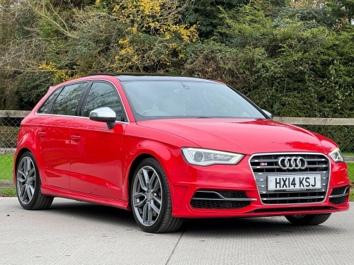 Audi S3  2.0 TFSI Sportback S Tronic quattro Euro 6 (s/s) 5dr