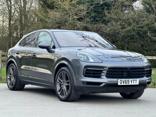 Porsche Cayenne  3.0 V6 E-Hybrid 14.1kWh TiptronicS 4WD Euro 6 (s/s) 5dr (3.6kW Charger)