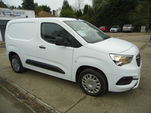 Vauxhall Combo  1.6 Turbo D 2300 Sportive L1 H1 Euro 6 (s/s) 4dr