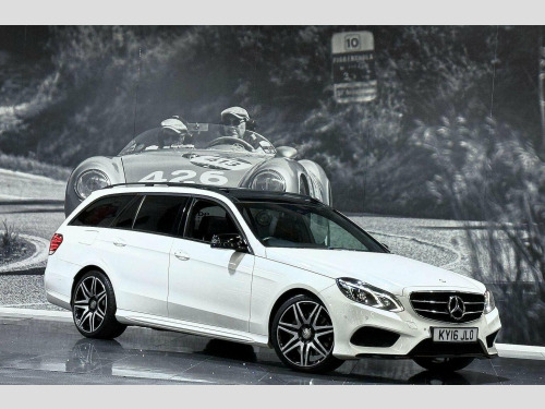 Mercedes-Benz E-Class E350 3.0 E350 V6 BlueTEC AMG Night Edition (Premium) G-Tronic+ Euro 6 (s/s) 5dr