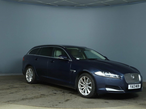 Jaguar XF  3.0d V6 Premium Luxury Sportbrake Auto Euro 5 (s/s) 5dr