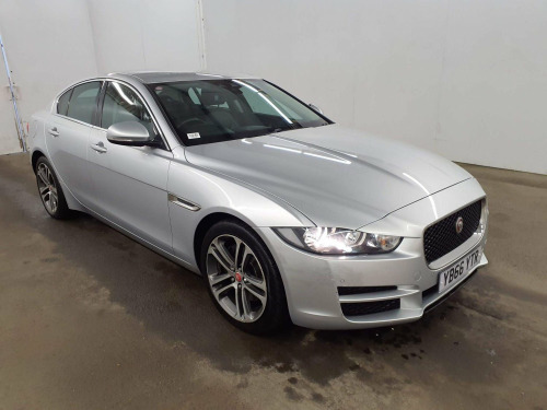 Jaguar XE  2.0d Prestige Auto Euro 6 (s/s) 4dr