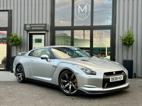 Nissan GT-R  3.8 V6 Premium Edition Auto 4WD Euro 4 2dr