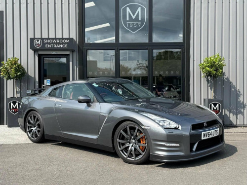Nissan GT-R  3.8 V6 Premium Black Auto 4WD Euro 5 2dr