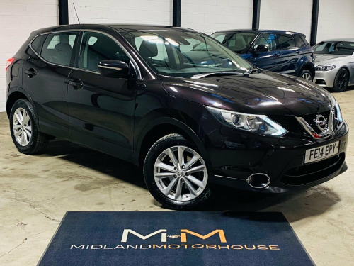 Nissan Qashqai  1.2 DIG-T Acenta 2WD Euro 5 (s/s) 5dr