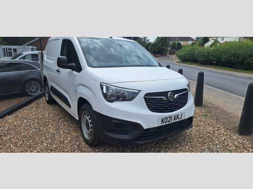 Vauxhall Combo  1.5 Turbo D 2300 Dynamic L1 H1 Euro 6 4dr