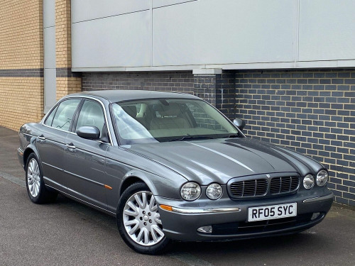 Jaguar XJ  3.0 XJ6 4dr