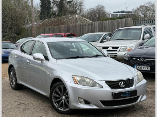 Lexus IS  2.2 220TD SE 4dr