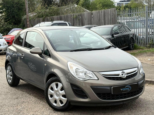 Vauxhall Corsa  1.4 16V Exclusiv Auto Euro 5 3dr (A/C)