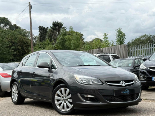 Vauxhall Astra  2.0 CDTi ecoFLEX Elite Euro 5 (s/s) 5dr