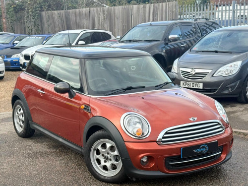 MINI Hatch  1.6 Cooper Steptronic Euro 5 3dr