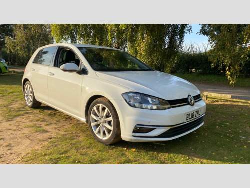 Volkswagen Golf  1.6 TDI GT