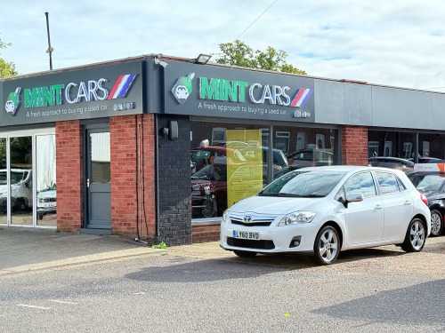 Toyota Auris  1.8 VVT-h T4