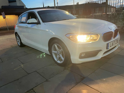 BMW 1 Series  1.5 118i SE Euro 6 (s/s) 5dr