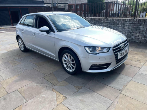 Audi A3  1.6 TDI SE Sportback S Tronic Euro 5 (s/s) 5dr