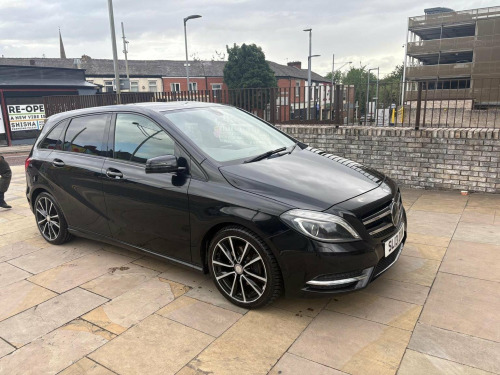 Mercedes-Benz B-Class B200 1.8 B200 CDI BlueEfficiency Sport Euro 5 (s/s) 5dr