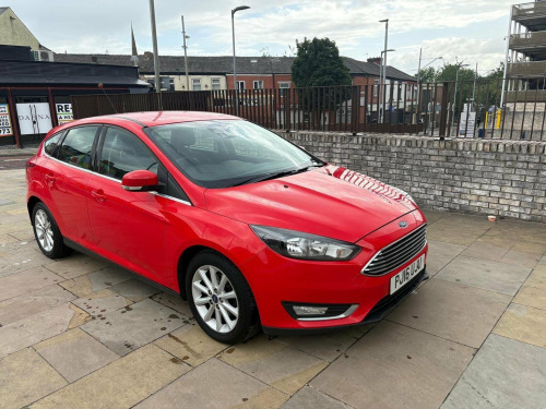 Ford Focus  1.0T EcoBoost Titanium Euro 6 (s/s) 5dr 