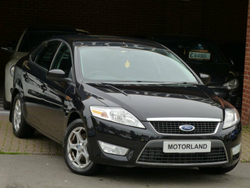 Ford Mondeo  2.0 TD Zetec 5dr