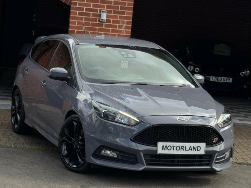 Ford Focus  2.0T EcoBoost ST-3 Euro 6 (s/s) 5dr