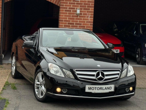 Mercedes-Benz E-Class E220 2.1 E220 CDI BlueEfficiency SE Cabriolet Euro 5 2dr