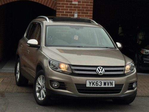 Volkswagen Tiguan  2.0 TDI BlueMotion Tech SE 2WD Euro 5 (s/s) 5dr