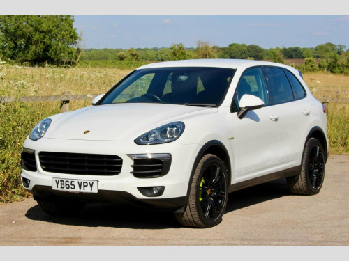 Porsche Cayenne  3.0 V6 E-Hybrid S TiptronicS 4WD Euro 6 (s/s) 5dr