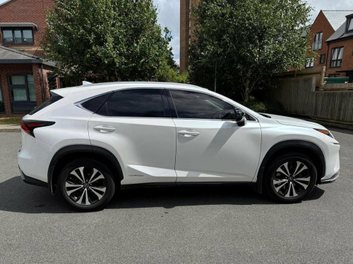 Lexus NX 300h  2.5 300h GPF E-CVT 4WD Euro 6 (s/s) 5dr