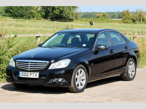 Mercedes-Benz C-Class C180 1.8 C180 BlueEfficiency SE G-Tronic+ Euro 5 (s/s) 4dr