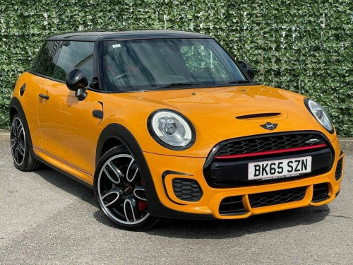 MINI Hatch  2.0 John Cooper Works Auto Euro 6 (s/s) 3dr 