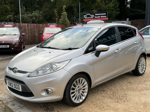 Ford Fiesta  1.4 Titanium 5dr