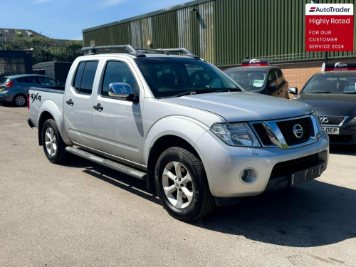 Nissan Navara  2.5 dCi Tekna 4WD Euro 4 4dr