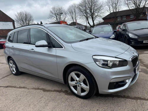 BMW 2 Series  2.0 220d Luxury Auto xDrive Euro 6 (s/s) 5dr